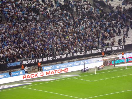 08-OM-LENS 01.jpg
